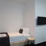Hotel Nurhotel *