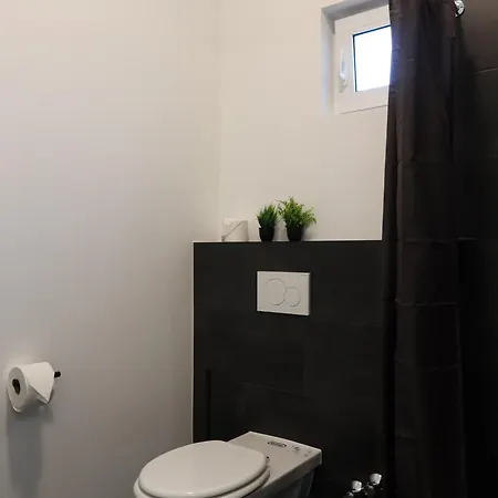 Nurhotel فندق